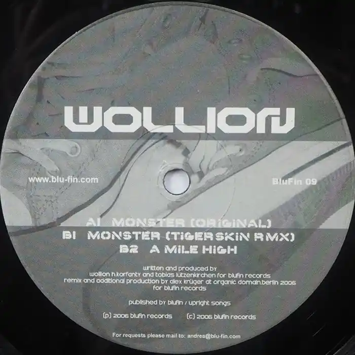 Seasonal Sale Wollion – Monster (VG+/Generic)