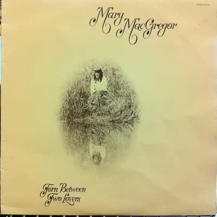 Mary MacGregor – Torn Between Two Lovers (VG+/VG+) New Arrival