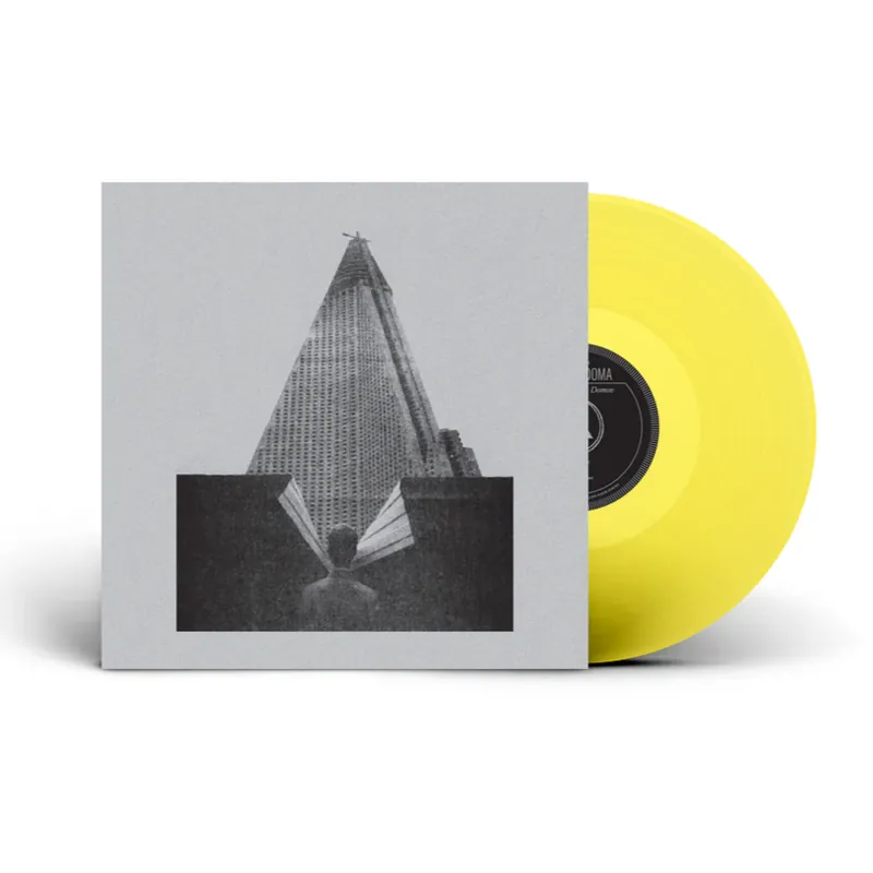 MOLCHAT DOMA S KRYSH NASHIKH DOMOV (YELLOW VINYL) - LP Special Discount